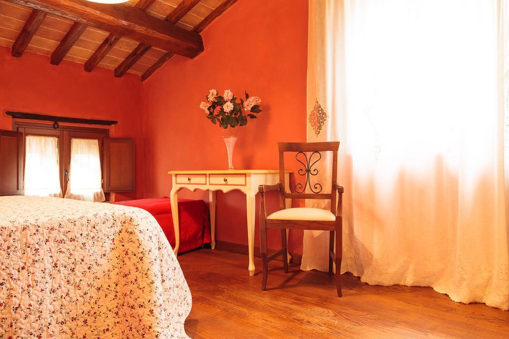 Lama  Agriturismo Villa Veronica الغرفة الصورة